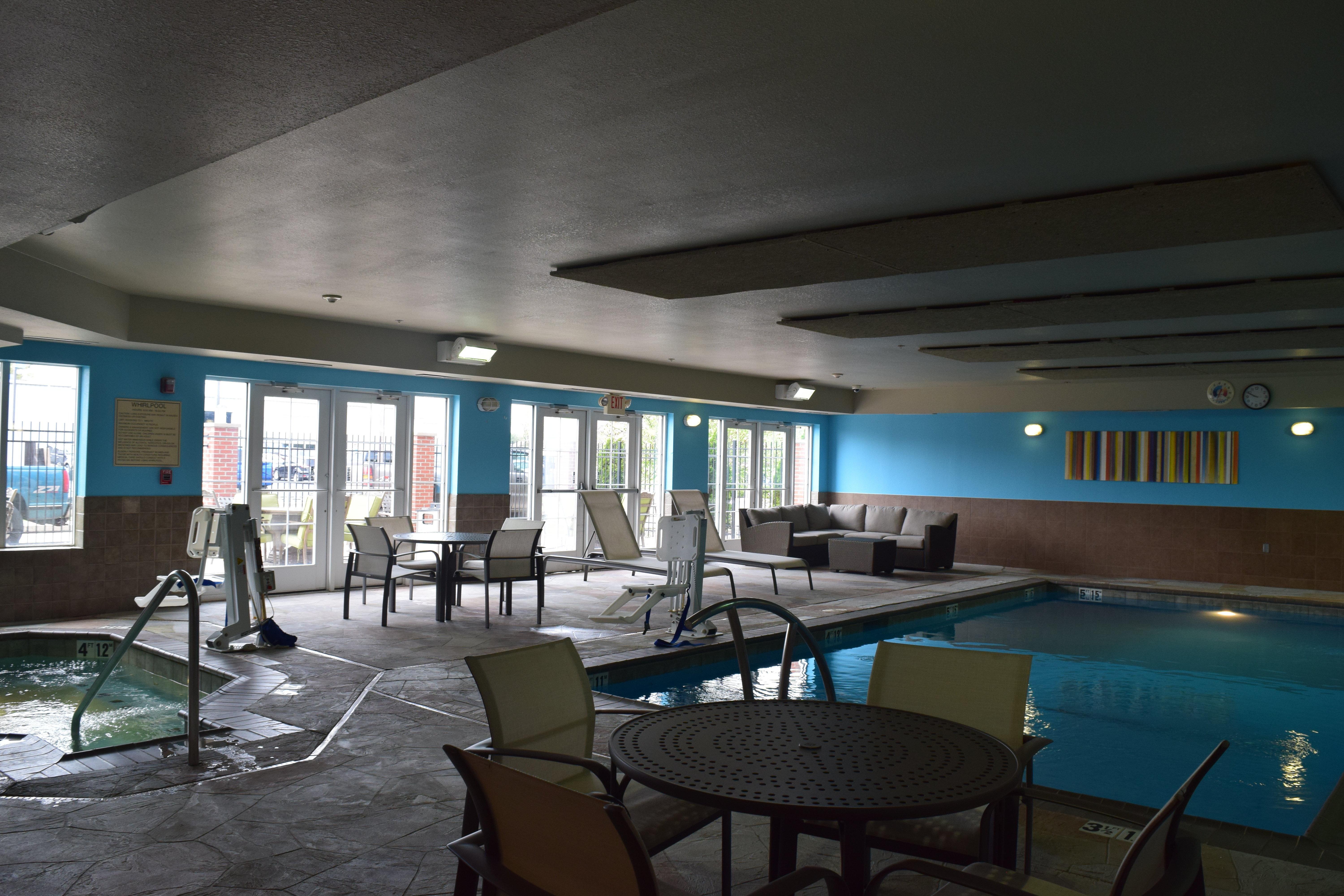 Holiday Inn Express & Suites Sparta Exterior photo