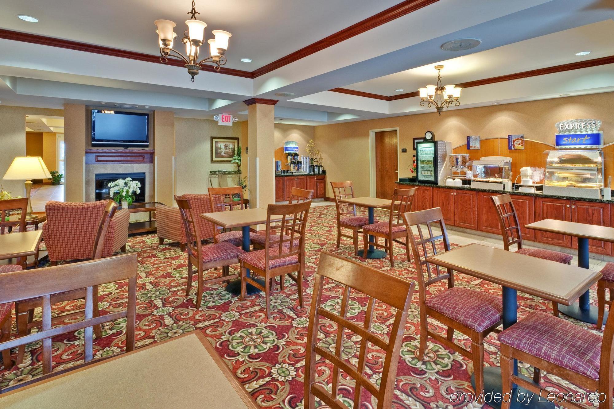 Holiday Inn Express & Suites Sparta Restaurant photo